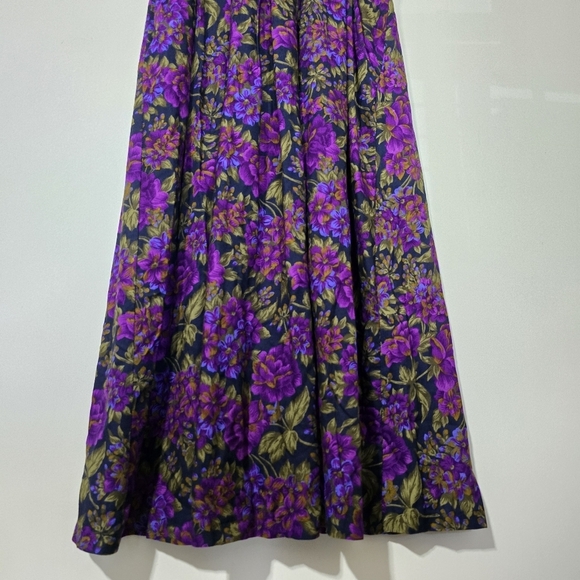 Vintage Floral Black Purple Long Sleeveless Sundress - Picture 4 of 10